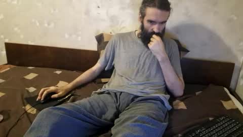 Snapshot of crystallax chatting on 10.06.25 Crystallax online show from 10.06.25