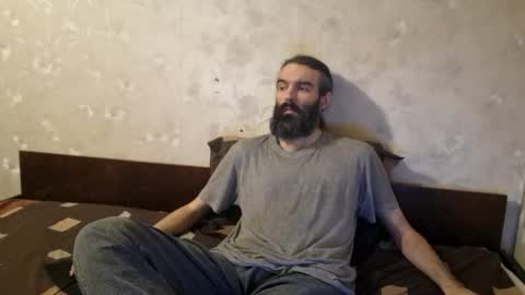 Snapshot of crystallax chatting on 10.08.25 Crystallax online show from 10.08.25