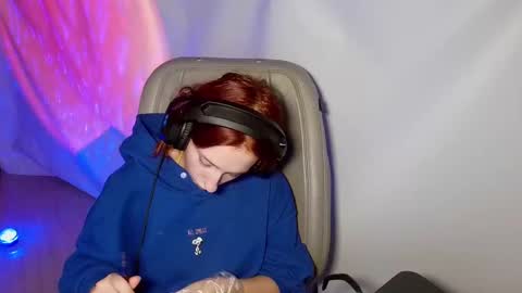 Snapshot of crystallkris chatting on 12.25.24 Kristina online show from 12.25.24