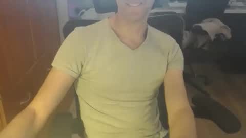 Snapshot of ctshimi chatting on 11.17.25 ctshimi online show from 11.17.25