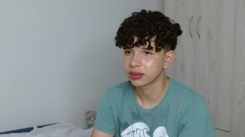 Cuddly online show from 02.06.25