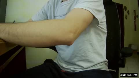 Snapshot of culonudo23 chatting on 12.27.24 Leo online show from 12.27.24