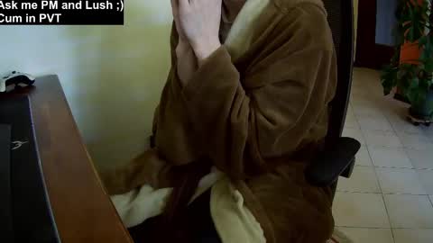 Snapshot of culonudo23 chatting on 01.20.25 Leo online show from 01.20.25