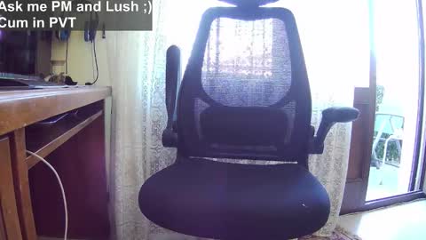 Snapshot of culonudo23 chatting on 09.20.25 Leo online show from 09.20.25