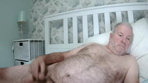 Snapshot of cumovermexxxxx chatting on 11.13.25 cumovermexxxxx online show from 11.13.25