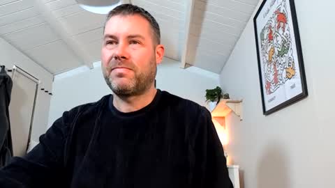 Snapshot of cupcakecreampie chatting on 11.01.25 Adam online show from 11.01.25