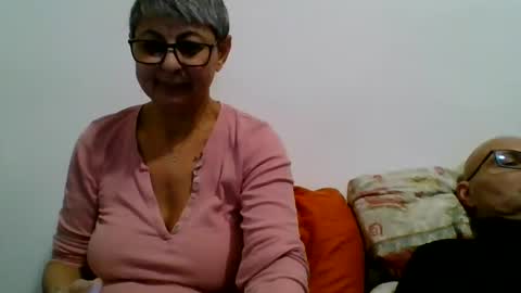 couple online show from 12.18.24