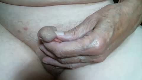 Snapshot of cutandwaxed2 chatting on 09.30.25 BI SMOOTH MATURE  SUB online show from 09.30.25