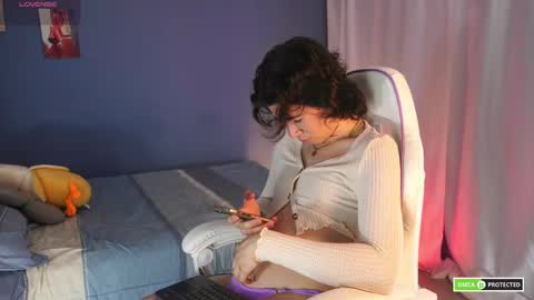 Snapshot of cute_erelis chatting on 03.12.25 You Erelis online show from 03.12.25