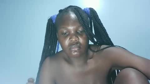 Snapshot of cute_roxie chatting on 02.17.25 cute_roxie online show from 02.17.25