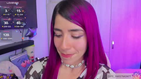 Snapshot of cute_sweetmontt chatting on 12.18.24 katalinda montt online show from 12.18.24