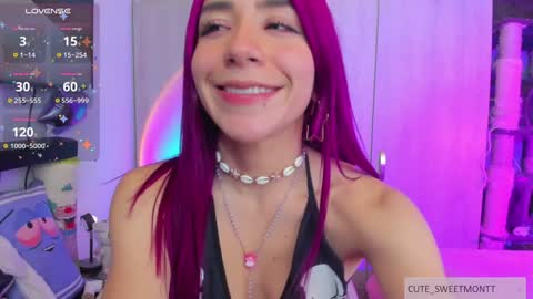 Snapshot of cute_sweetmontt chatting on 01.15.25 katalinda montt online show from 01.15.25