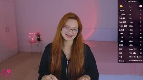 Ariel online show from 10.15.25