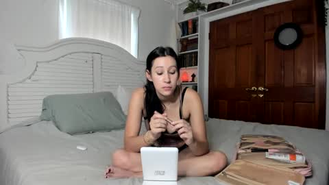 Cutelittlemama0418 Lola online show from 09.30.25