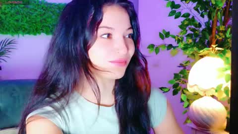 Snapshot of cuteness__girl chatting on 10.16.25 cuteness__girl online show from 10.16.25