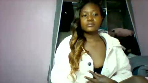 cutezola online show from 10.20.25