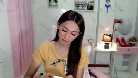 cutie_mitcha online show from 10.13.25