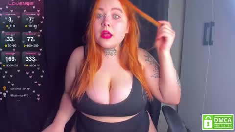 Snapshot of cutiehottie777 chatting on 11.16.25 Eva online show from 11.16.25