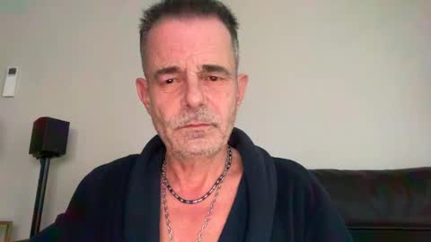 Snapshot of cwaddle chatting on 01.26.25 cwaddle online show from 01.26.25