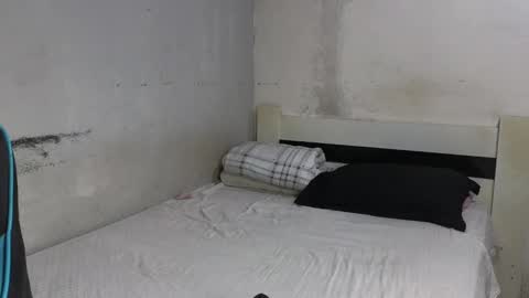 Snapshot of cyberdinner chatting on 12.07.24 Lu online show from 12.07.24