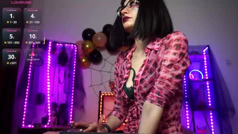 Lily Goddess online show from 10.22.25