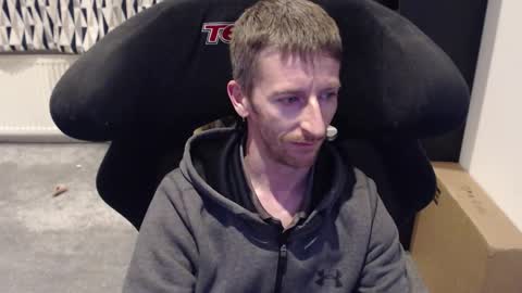 Snapshot of cycoracing chatting on 11.11.25 cycoracing online show from 11.11.25