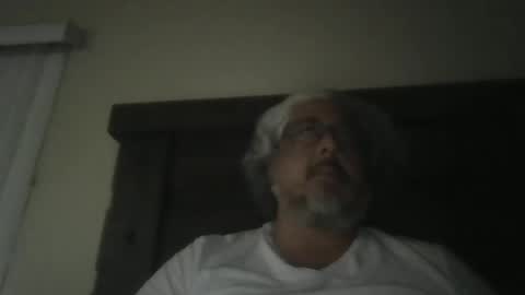 Snapshot of czar1974 chatting on 01.01.25 czar1974 online show from 01.01.25