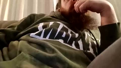 Snapshot of d1988 chatting on 10.18.25 D online show from 10.18.25