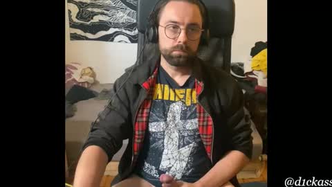 Snapshot of d1ckass chatting on 10.28.25 d1ckass online show from 10.28.25