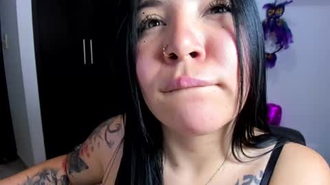 Snapshot of daahanna_ chatting on 02.18.25 Ailyn  online show from 02.18.25