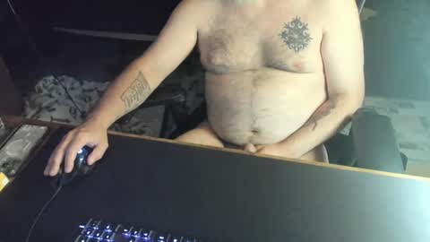 Snapshot of dadbodfatrod chatting on 10.12.25 Daddy online show from 10.12.25