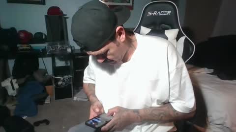 Snapshot of daddyjayare760 chatting on 03.03.25 daddyjayare760 online show from 03.03.25