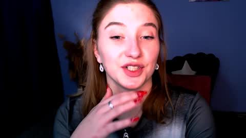 Snapshot of daisy_candy chatting on 12.25.24 Little Di online show from 12.25.24