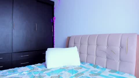 Snapshot of dakostelee1_ chatting on 03.07.25 dakostelee1_ online show from 03.07.25