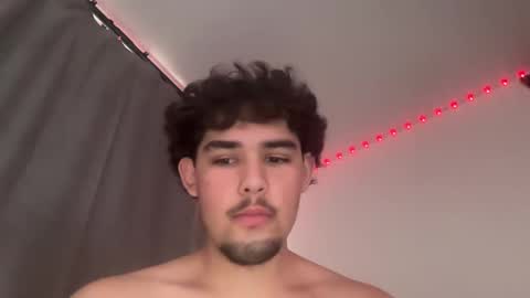 Snapshot of damiam_xj chatting on 03.06.25 damiam xj online show from 03.06.25