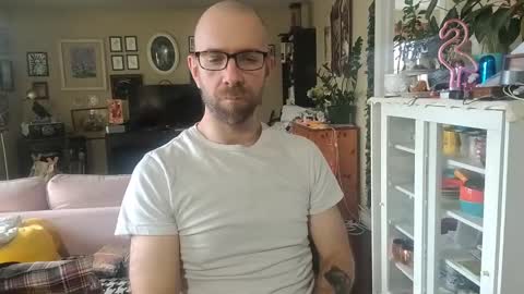 Snapshot of damien_mace chatting on 12.20.24 damien_mace online show from 12.20.24