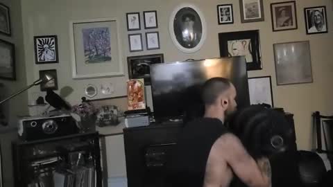 Snapshot of damien_mace chatting on 02.09.25 damien_mace online show from 02.09.25