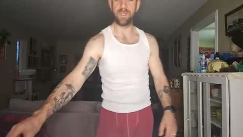 Snapshot of damien_mace chatting on 10.31.25 damien_mace online show from 10.31.25