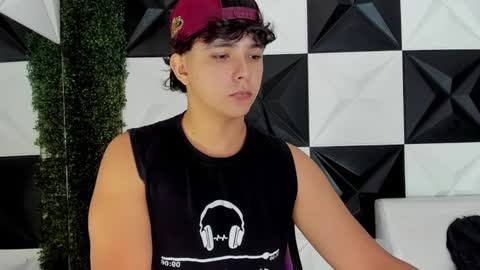 Snapshot of dani_cumboy chatting on 09.11.25 dani_cumboy online show from 09.11.25