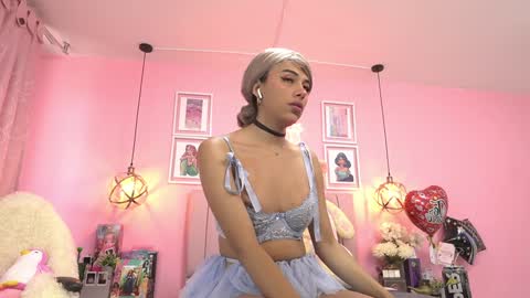 Snapshot of dani_parkerr chatting on 01.20.25 online show from 01.20.25