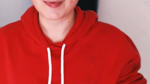 Snapshot of daniel_ruis16 chatting on 02.14.25 daniel_ruis16 online show from 02.14.25