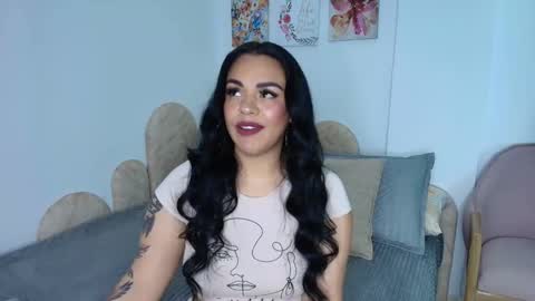 Snapshot of danielacortes03 chatting on 09.19.25 I think I will close this page please leave me a message if you want to know about me online show from 09.19.25