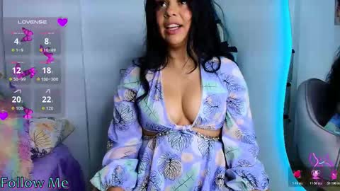 Snapshot of danielacortes03 chatting on 10.17.25 I think I will close this page please leave me a message if you want to know about me online show from 10.17.25