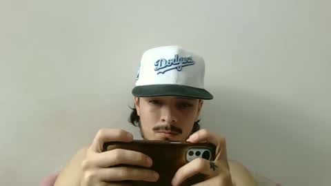 Snapshot of danielhot17 chatting on 01.21.25 DANIEL online show from 01.21.25