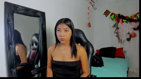 danka_smith online show from 10.09.25