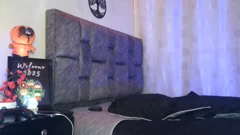 Snapshot of dann_brown chatting on 02.07.25 Dann Brown online show from 02.07.25