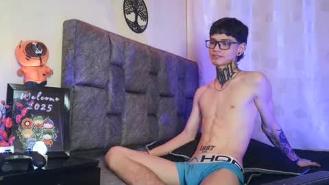 Snapshot of dann_brown chatting on 02.17.25 Dann Brown online show from 02.17.25