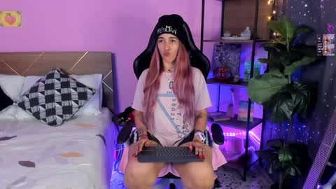 Snapshot of danna__castle chatting on 01.30.25 Dannacastle online show from 01.30.25
