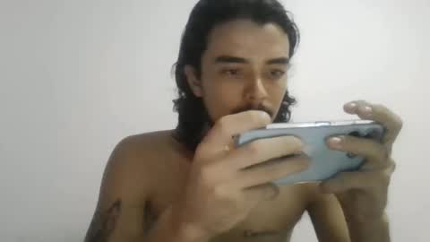 Snapshot of danni4_20 chatting on 10.31.25 danni4_20 online show from 10.31.25