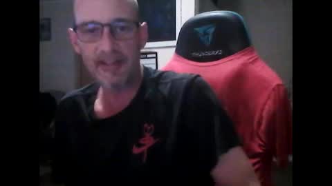 Snapshot of dannozdirekt chatting on 11.03.25 dannozdirekt online show from 11.03.25